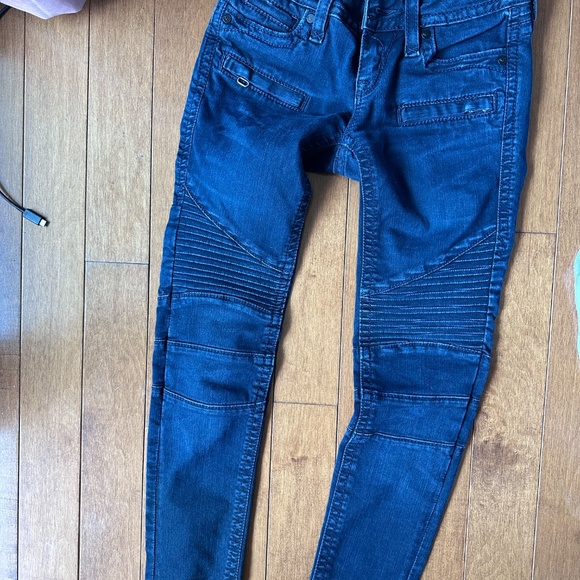 Rock Revival Moto Jeans - Picture 3 of 3